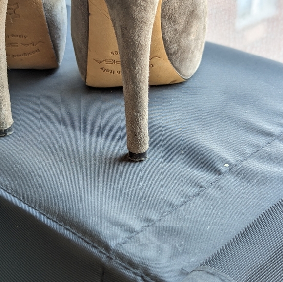 Via Spiga Platform Suede Heels - Picture 7 of 8